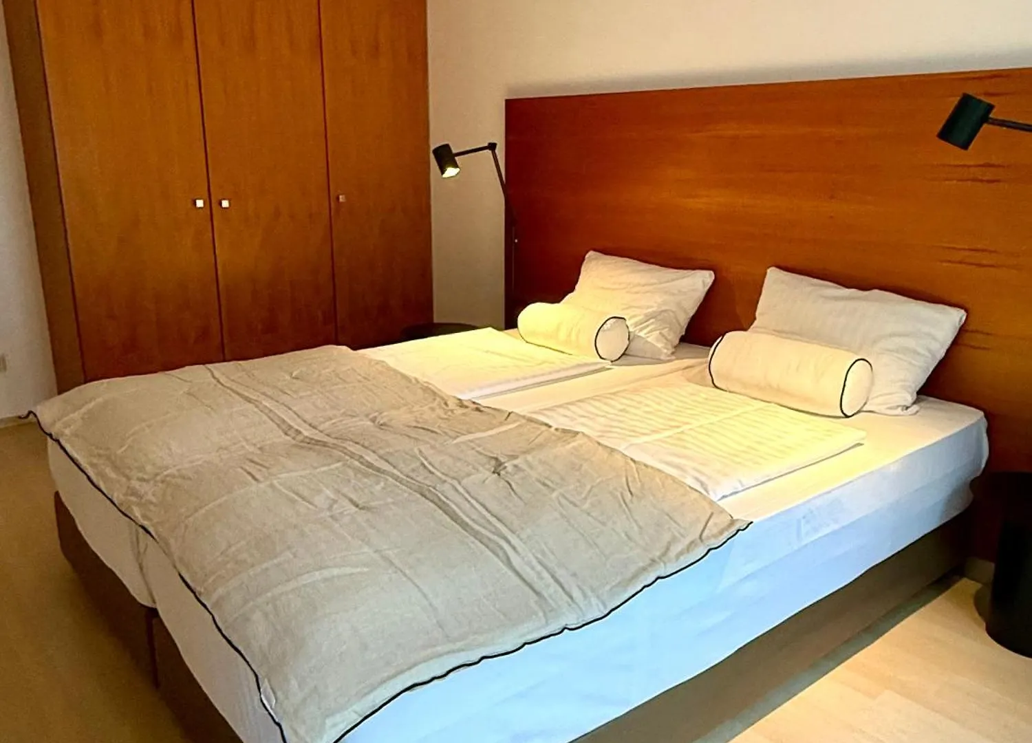 Eqbase Vienna City Apartments