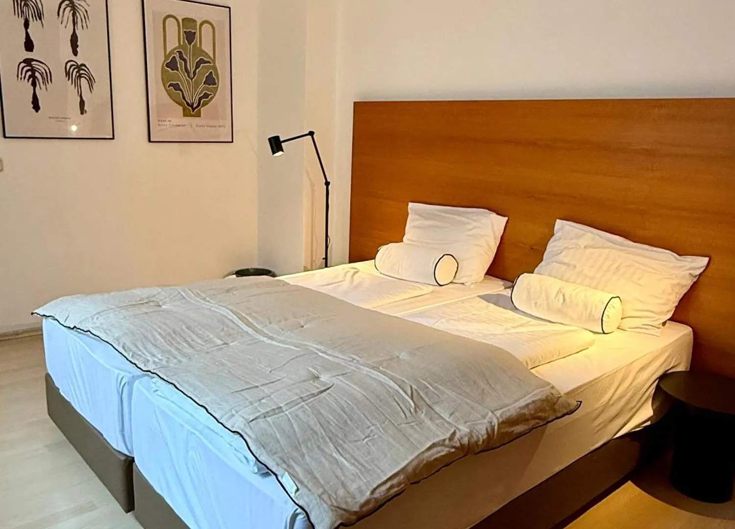 Eqbase Vienna City Apartments