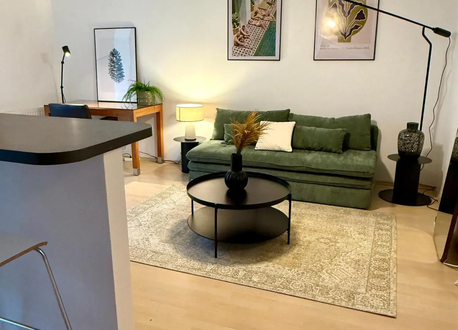 Eqbase Vienna City Apartments 0*,