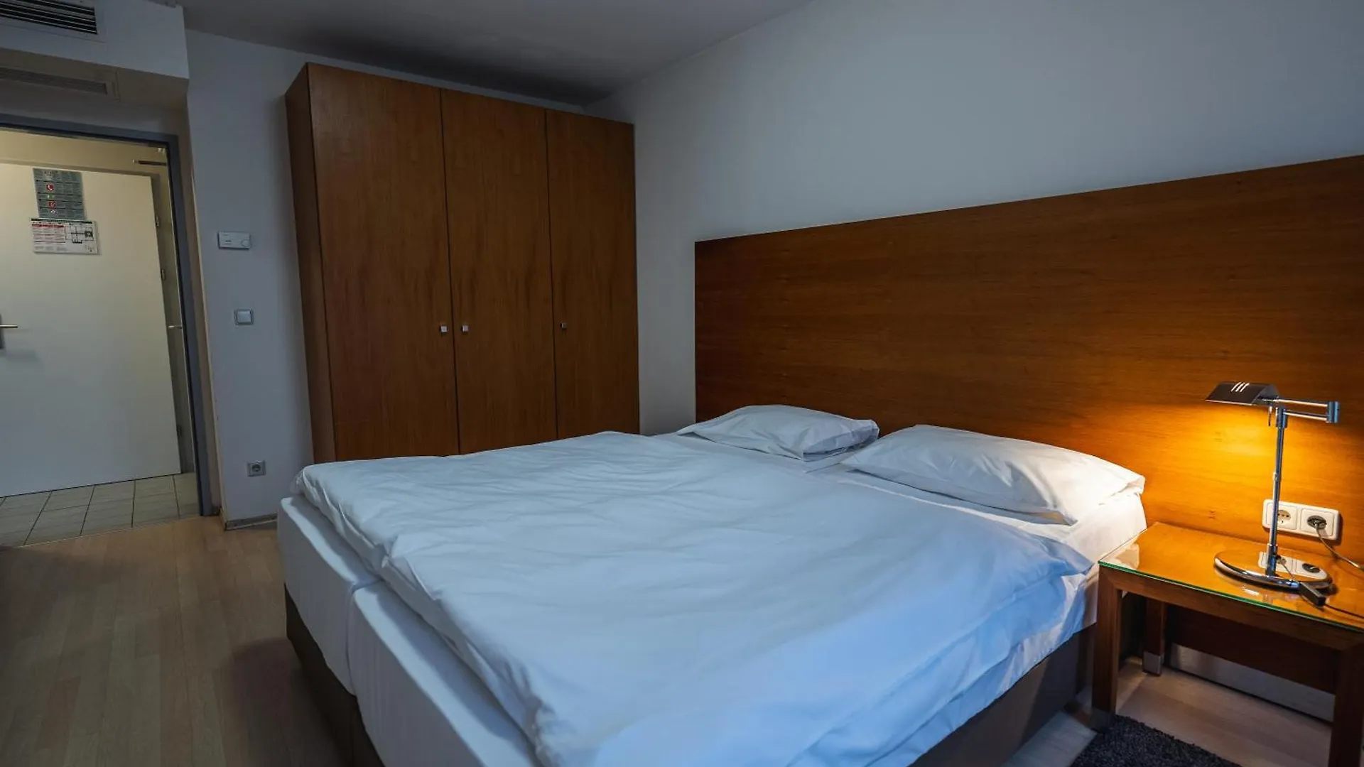 Eqbase Vienna City Apartments
