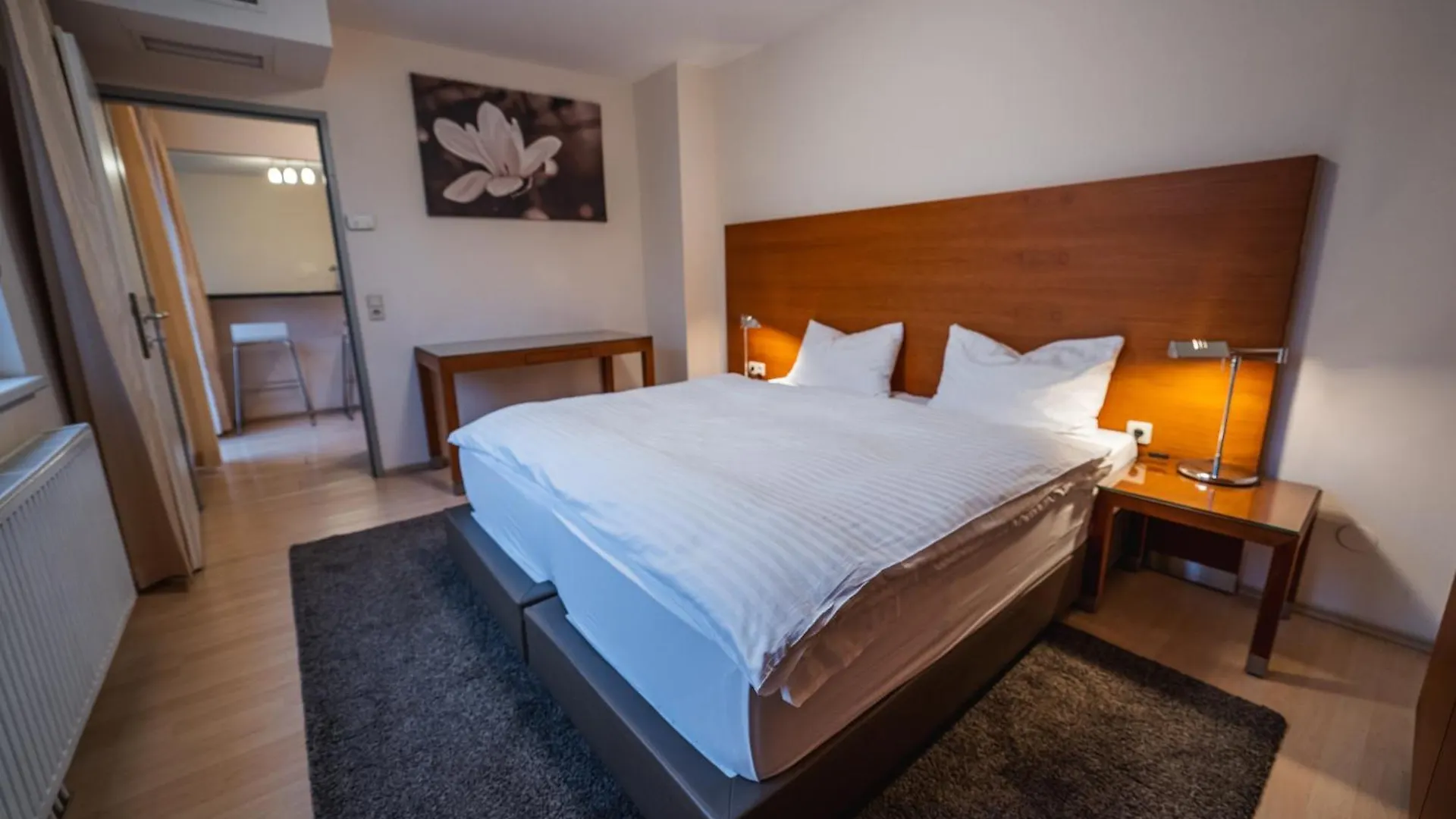 Eqbase Vienna City Apartments Austria